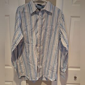 GAP Men's Blue and White‎ Striped Casual Shirt